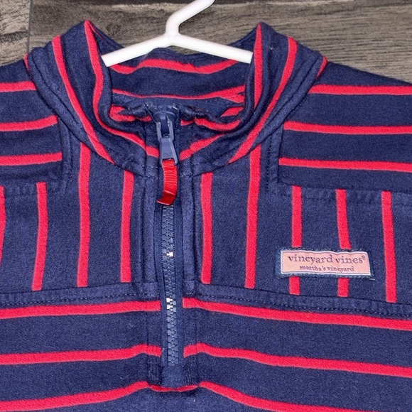 Vineyard Vines Girls Break Stripe Shep Quarter Zip Top Medium (10-12) Navy/Red - Picture 2 of 10